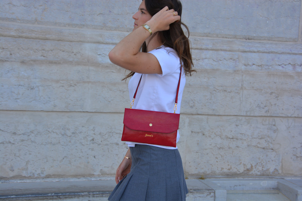 Ines rouge