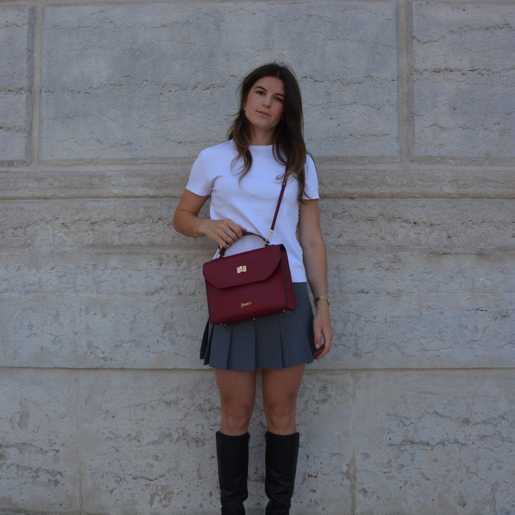 Mathilde carmin