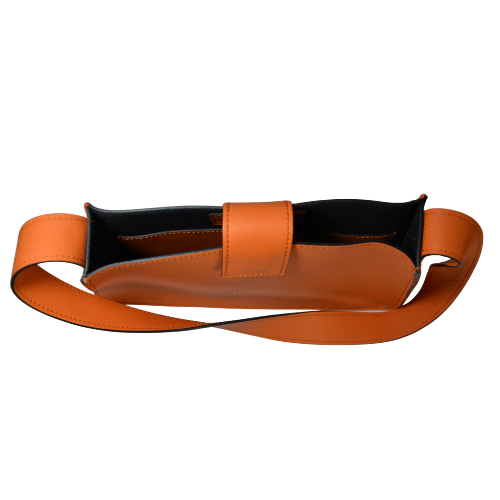 Saskia orange